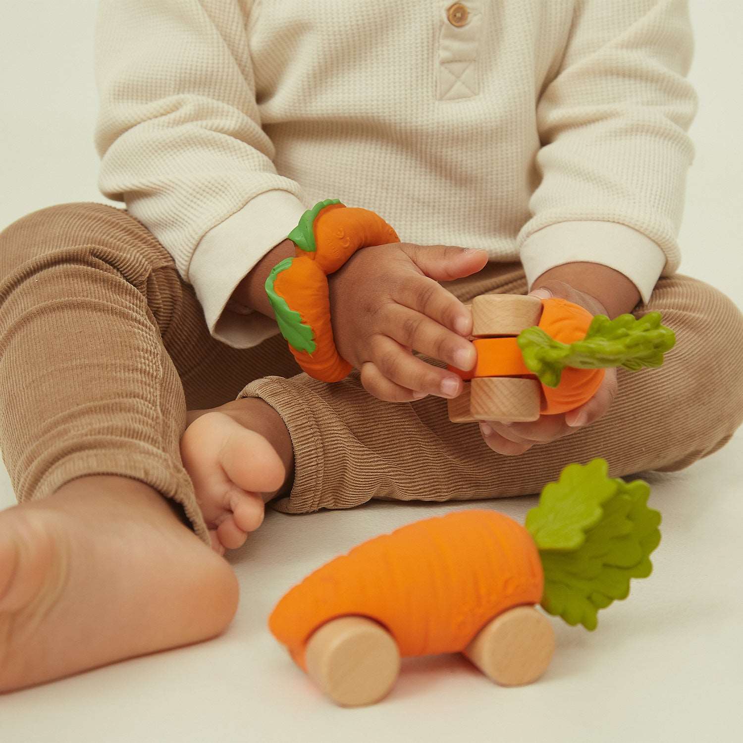 Oli&Carol Baby Car Carrot