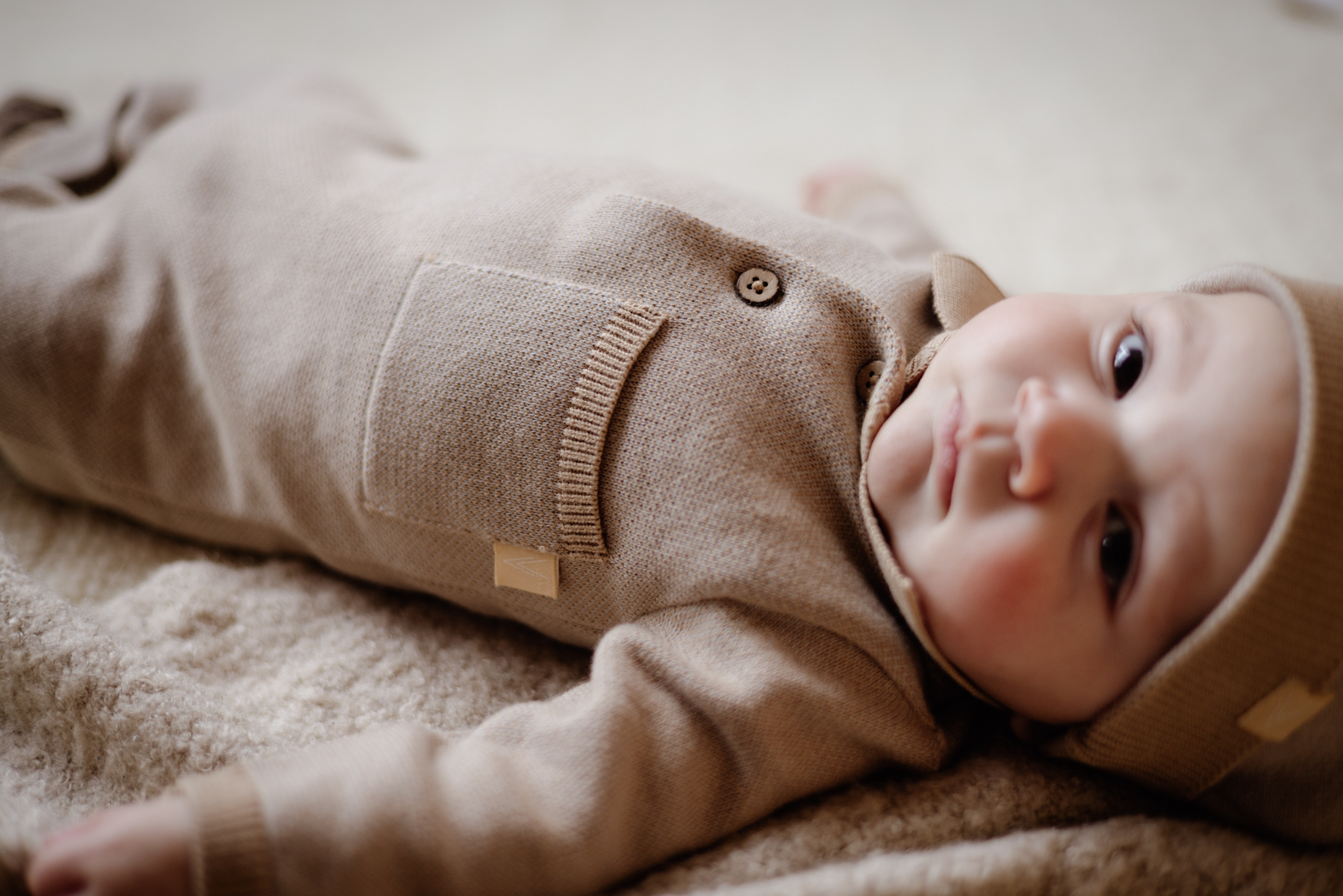 Levv Baby Bodysuit Polostyle brown tan