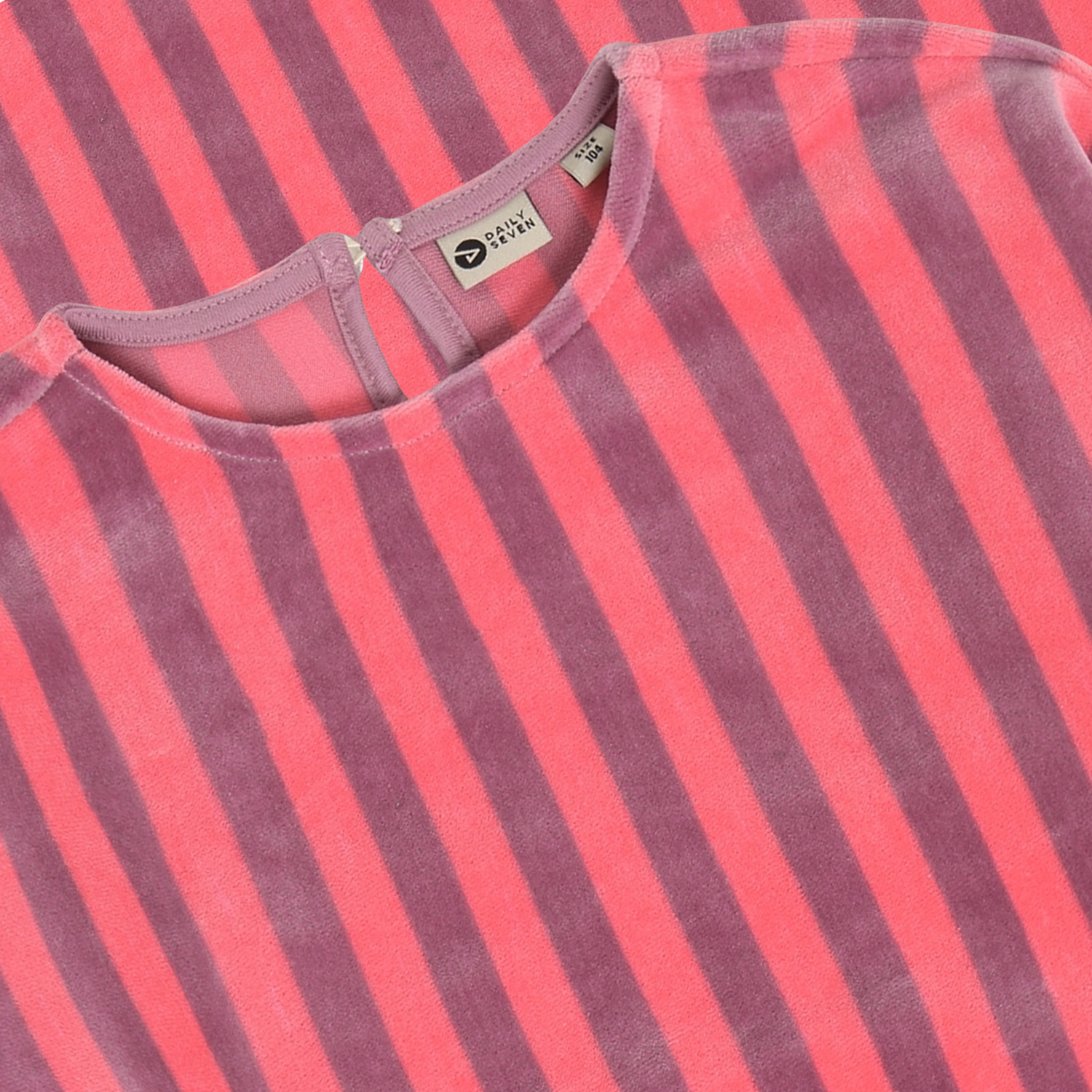 Daily Seven Girl Sweater Small Stripe