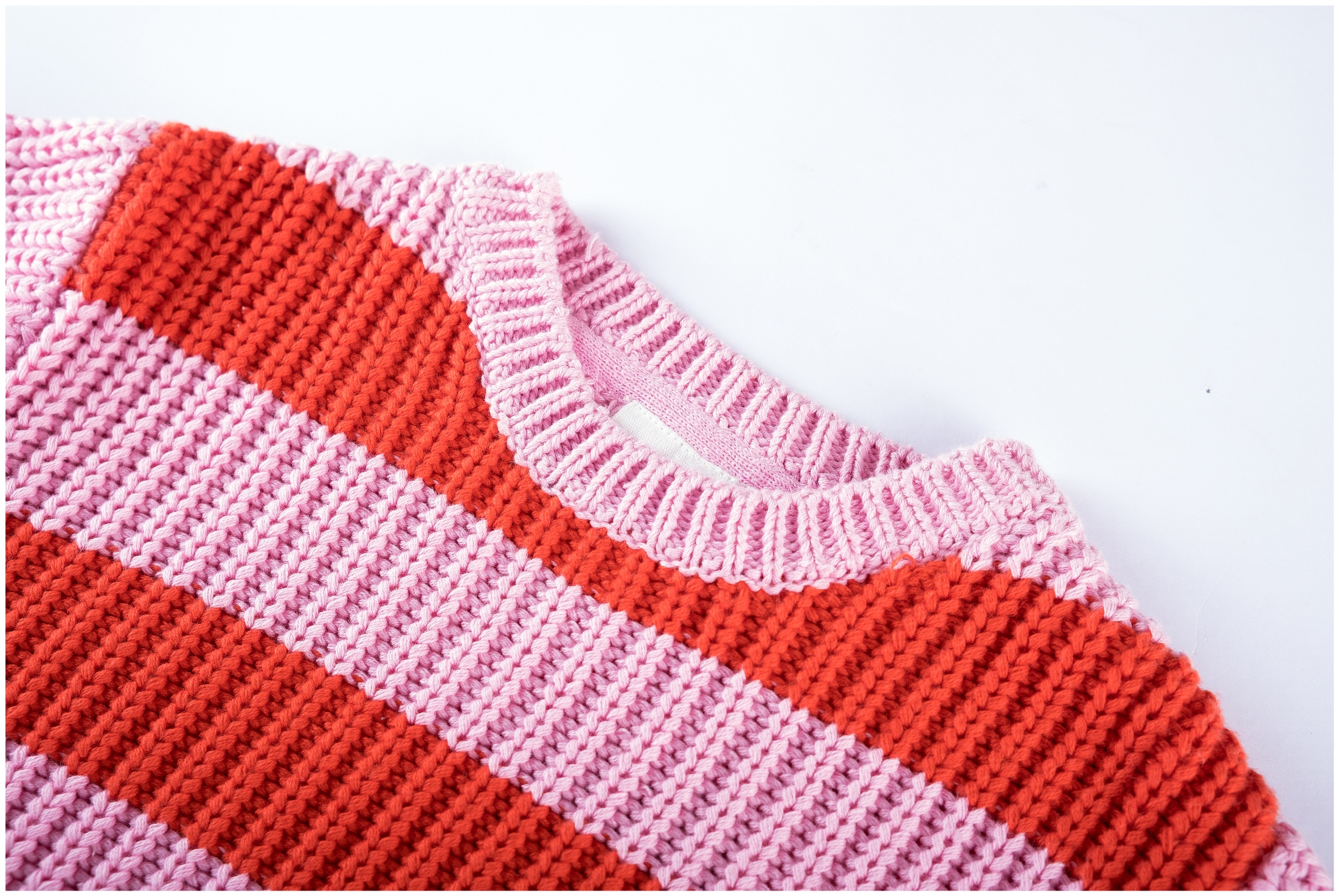 Someone Girl Pullover pink