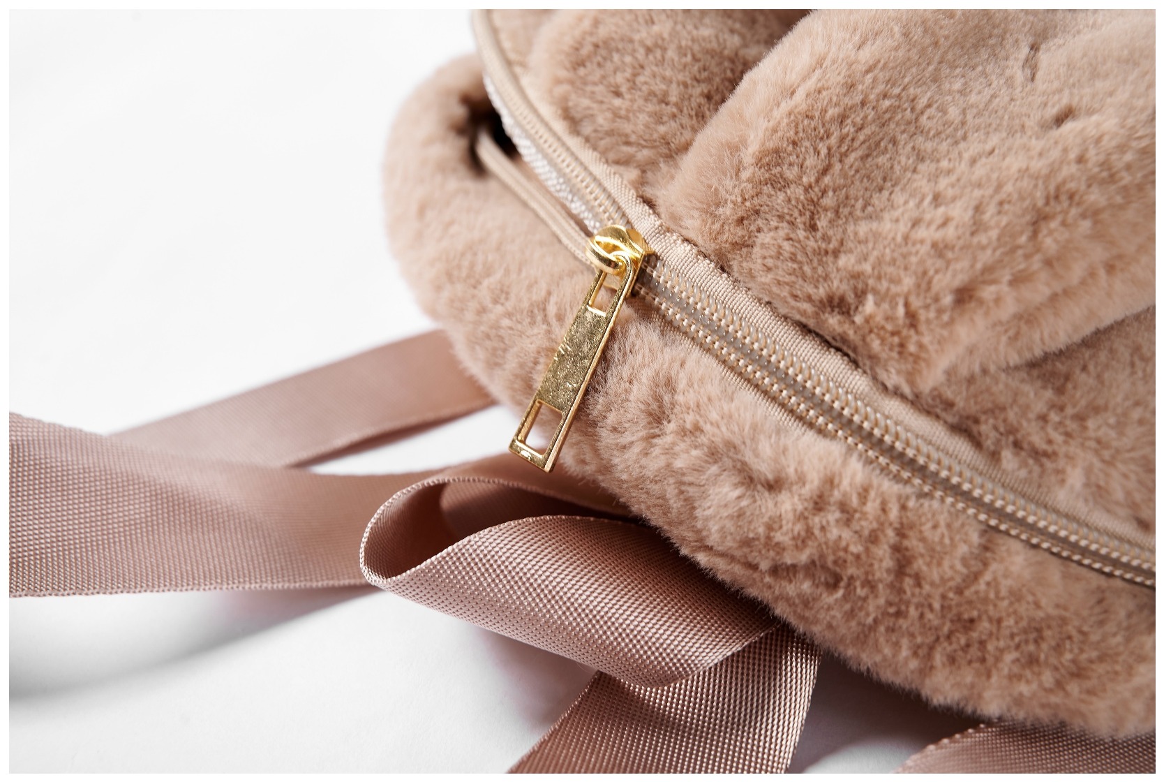 Someone Rucksack Hase beige