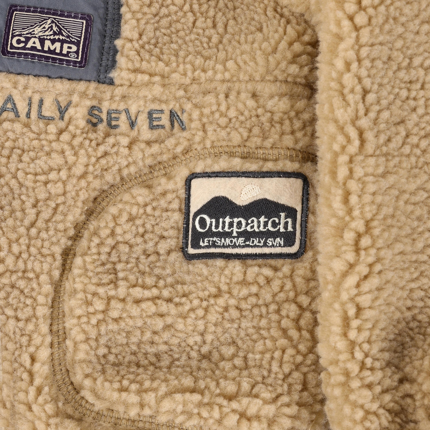 Daily Seven Boy Teddy Jacke sandshell